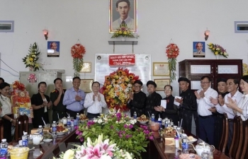 can tho doan ket cac ton giao cham lo doi song dong bao dan toc thieu so