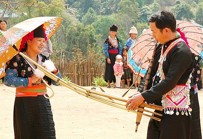 Cải thiện sinh kế cho bà con dân tộc thiểu số từ ruộng bậc thang và phát triển du lịch