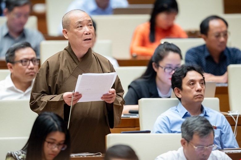 Sửa Luật Đất đai: Làm rõ các khái niệm về đất tôn giáo, đất tín ngưỡng