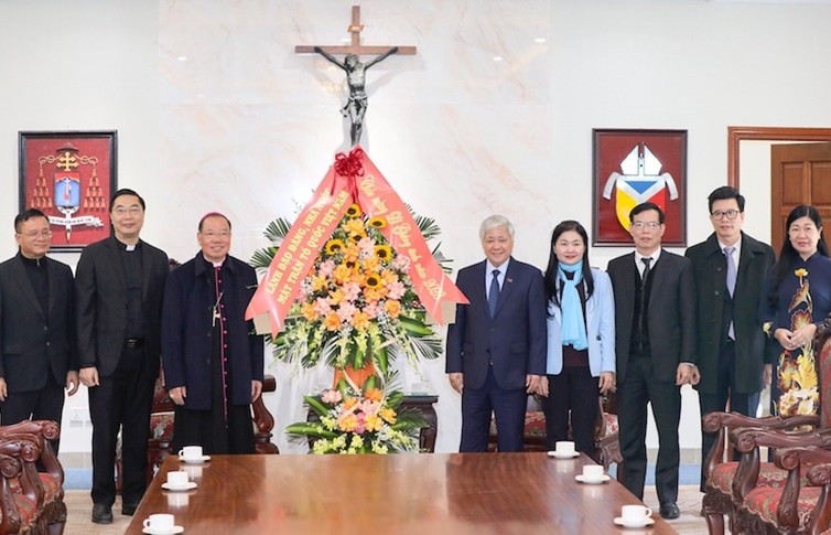 dong bao cong giao da tich cuc tham gia cac phong trao thi dua yeu nuoc