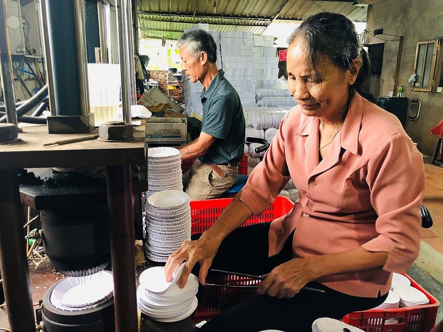 Giáo dân thi đua phát triển kinh tế, làm giàu trên mảnh đất quê hương