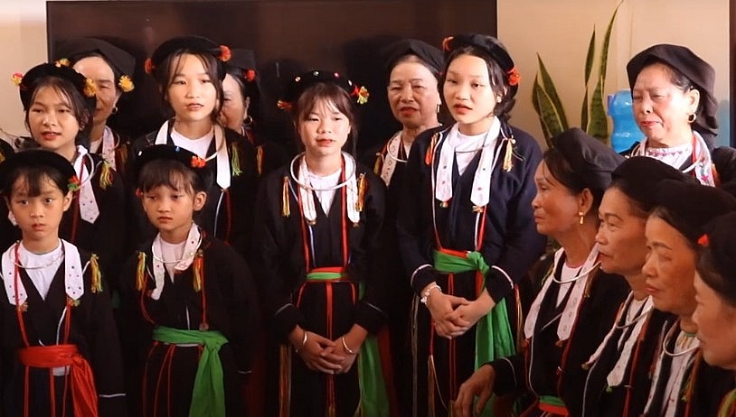 Hát Soọng cô tinh thần và trí tuệ của người dân tộc Sán Dìu