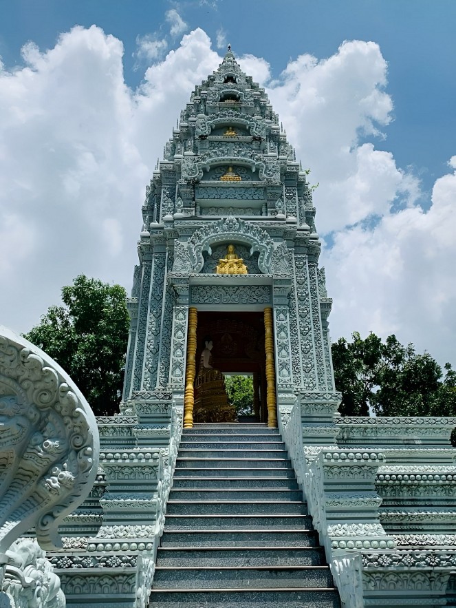 Chùa Sóc Trăng: Kiến trúc đậm tín ngưỡng và văn hóa dân tộc Khmer Chùa Sóc Trăng: Kiến trúc đậm tín ngưỡng và văn hóa dân tộc Khmer