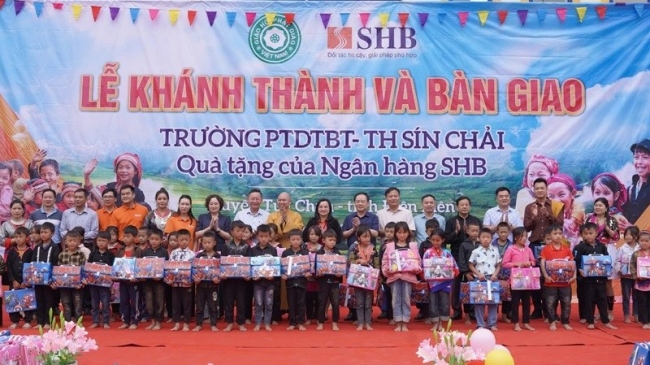 Khánh thành 2 công trình lớp học trị giá 12,5 tỷ đồng tại tỉnh Điện Biên do SHB trao tặng