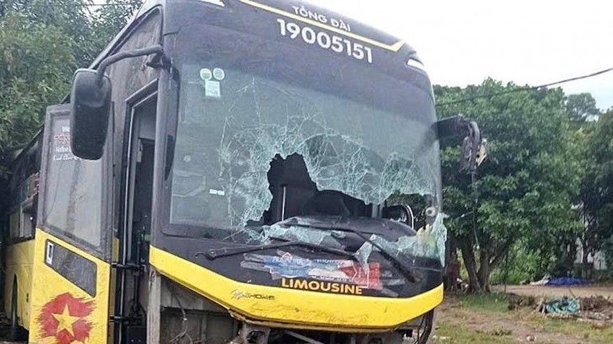 Sau vụ lật xe khách tại Hà Tĩnh, doanh nghiệp bảo hiểm nhanh chóng tạm ứng bồi thường