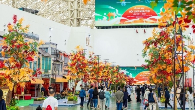 Hội chợ Mùa Thu lần thứ Nhất - 2025: Không gian sống động, trải nghiệm bất tận mỗi ngày ở VEC