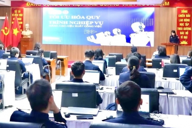 Hải quan tối ưu hóa quy trình, nghiệp vụ và tự động hóa với trợ lý AI