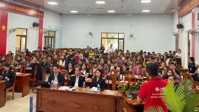 Thuế cơ sở 8 TP. Đà Nẵng hướng dẫn hộ kinh doanh chuyển đổi phương pháp tính thuế