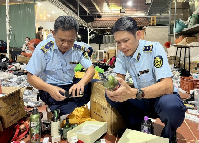Thu nộp ngân sách gần 372 tỷ đồng từ xử lý hàng giả, hàng không rõ nguồn gốc