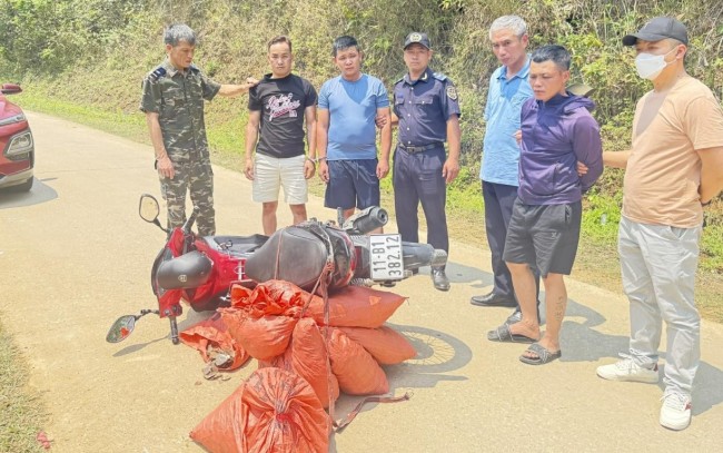 Hải quan bắt giữ hơn 59,2kg vảy nghi của tê tê tại Cao Bằng
