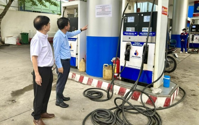 Xử phạt 3 doanh nghiệp đầu mối xăng dầu vi phạm dự trữ bắt buộc