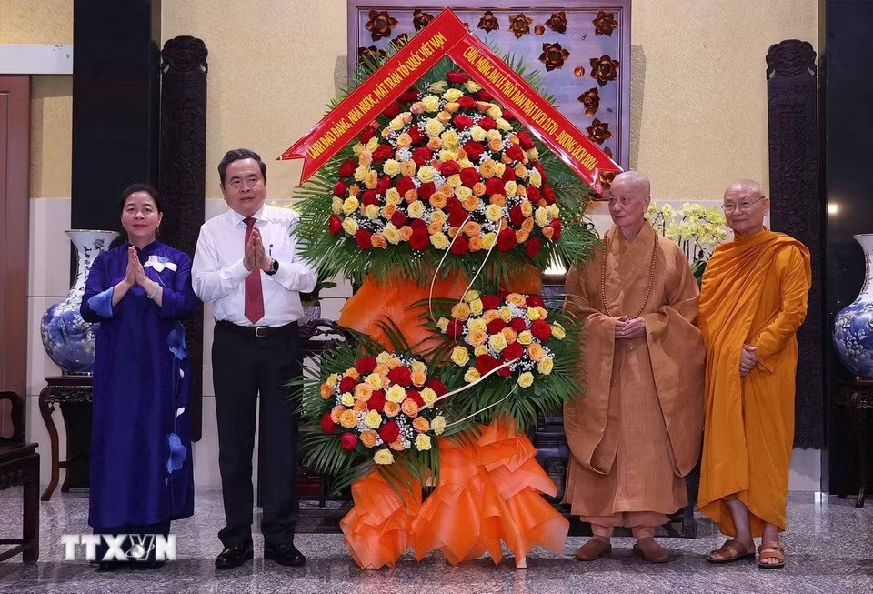 Chủ tịch Quốc hội Trần Thanh Mẫn chúc mừng Đại lễ Phật đản tại TPHCM