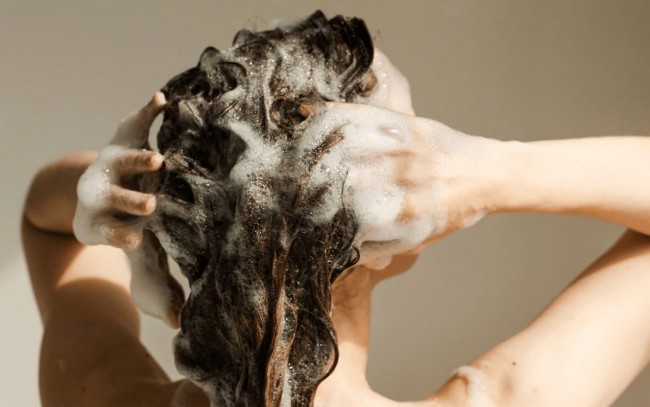 Thu hồi dầu gội và dầu xả Nourishing hair care nhãn hàng Herba Luxe
