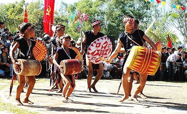 Triển lãm 'Nhạc cụ truyền thống các dân tộc Việt Nam'