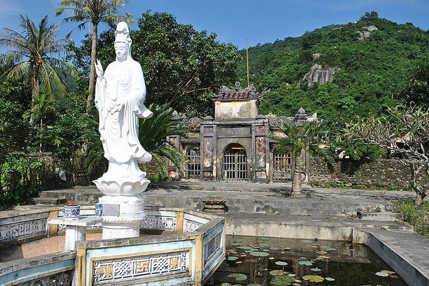 Ngôi chùa cổ linh thiêng trên đảo Cù Lao Chàm