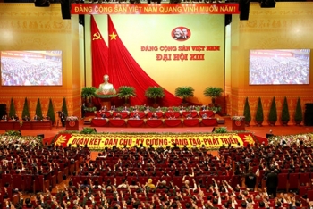 Bộ Chính trị ban hành Chỉ thị 01 về triển khai thực hiện Nghị quyết Đại hội XIII của Đảng